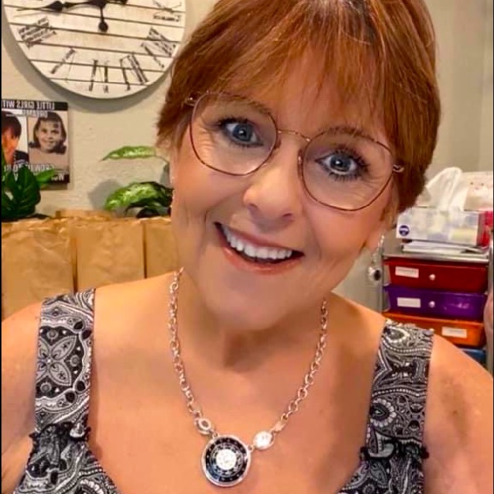 Meet your Posher, Sue